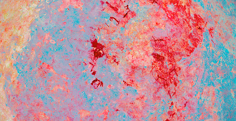 Fotografía gigapíxel cenital del abrigo V d'Ermites, falso color