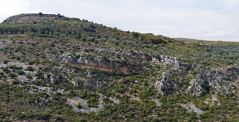 Vista del paisaje de la Cova Alta del Lledoner.